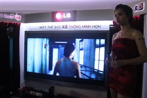 5 TV màn hình 'khủng' nhất VN