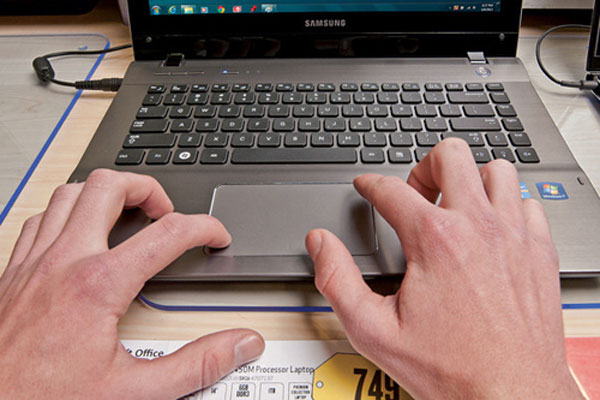 6 bước thử nhanh laptop