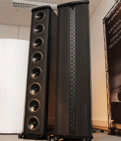 Loa khủng Pendragon của Gryphon