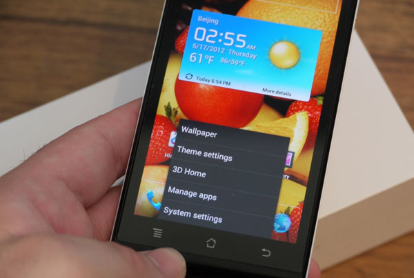 Mở hộp smartphone siêu mỏng Huawei Ascend P1