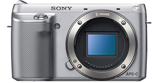 Sony ra NEX-F3 giá tốt, có đèn flash