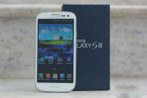 Galaxy S III giá chính thức 15,9 triệu đồng