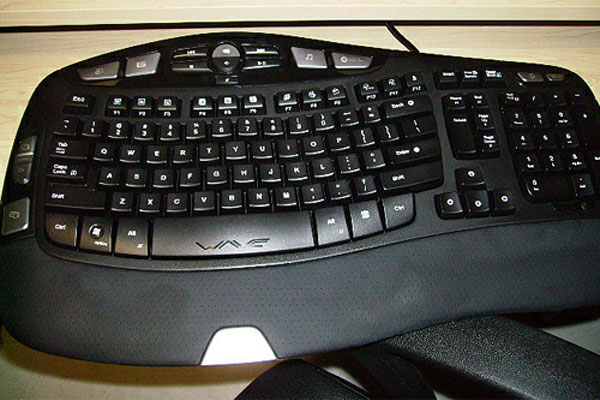 9 cách đơn giản và rẻ để nâng cấp máy tính