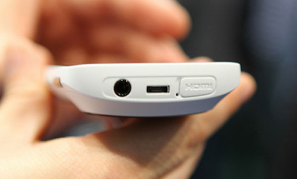 Nokia 808 PureView bán tại VN tháng 6