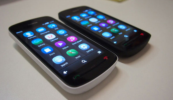 Nokia 808 PureView bán tại VN tháng 6