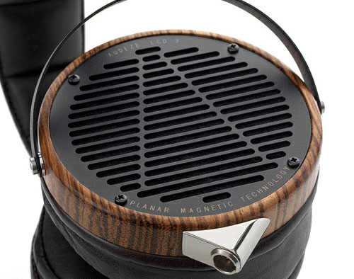 Tai nghe thể thao giá tới 40 triệu đồng