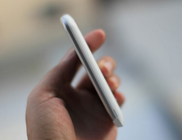 'Dế' Android giá rẻ của thương hiệu Việt