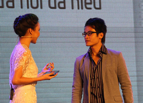 Galaxy S III ra mắt tại VN