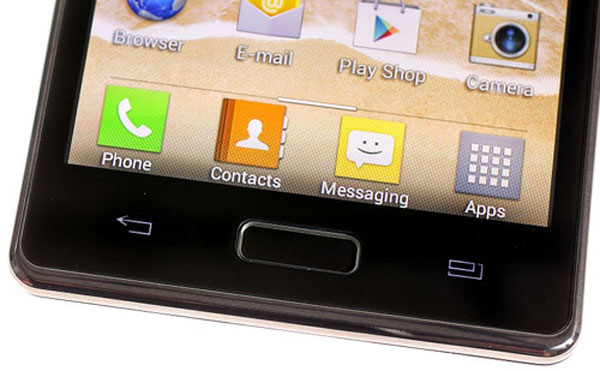 'Đập hộp' Optimus L7 giá 7,8 triệu đồng