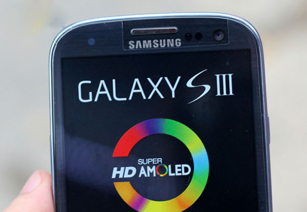 Galaxy S III xanh bắt đầu bán ở Hà Nội