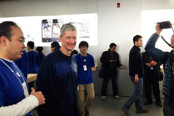 7 tiết lộ thú vị về Tim Cook 