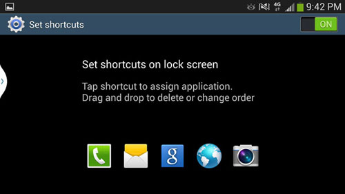 Nhấn vào “Shortcuts”, một màn hình với danh sách 5 shortcut xuất hiện. Các shortcut này sẽ xuất hiện ở dưới cùng màn hình khóa. Chèn shortcut vào màn hình khóa của Galaxy S4