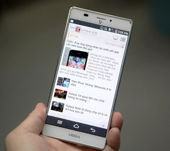 martphone của Pantech có cấu hình thuộc hàng khủng nhất hiện nay. Smartphone Sky Vega Iron về Việt Nam giá 16 triệu đồng