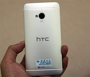 HTC One phiên bản 2 sim xuất hiện tại Việt Nam