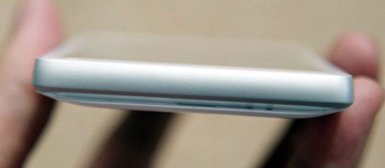 Xperia SP smartphone tầm trung mới từ Sony