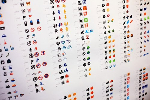 Hệ thống emoji cho Google Hangouts mới Nhắn tin miễn phí với Google Hangouts hỗ trợ iOS, Android và Chrome