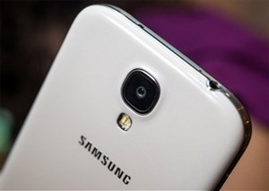 Galaxy S4 thêm 4 màu mới và cán mốc 10 triệu máy bán ra