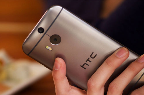 Phiên bản cỡ to của One M8 hứa hẹn có cấu hình rất cao Galaxy S5 Prime chuẩn bị đối đầu với One M8 Prime