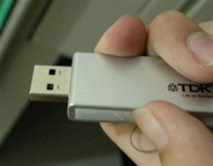 "Nhân bản" dữ liệu trên USB với ImageUSB