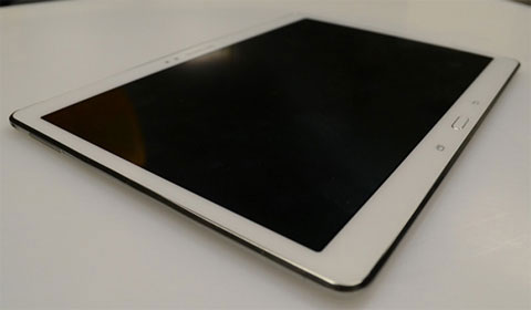 Galaxy Tab S màn hình AMOLED sẽ có giá cao "ngất ngưởng"