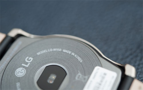 LG Watch Urbane: đồng hồ Android Wear mắc tiền nhất