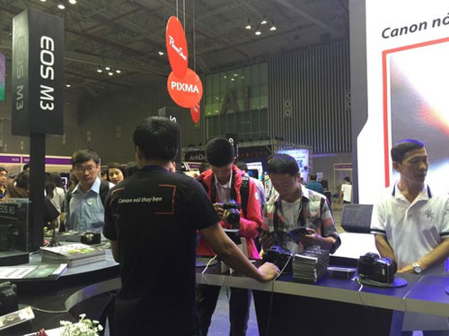 Canon ra mắt 5Ds và 5DsR tại triển lãm Quốc tế về thiết bị chụp hình