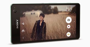 Sony Xperia C4: camera trước 5MP có flash, màn hình 5,5" Full-HD