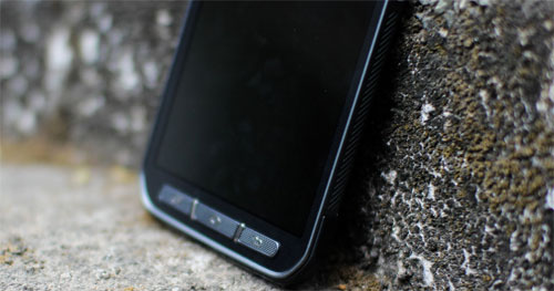 Xuất hiện ảnh thực tế của Galaxy S6 Active Xuất hiện ảnh thực tế của Galaxy S6 Active