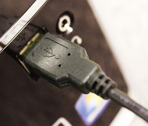 10 điều không nên làm với chiếc máy tính của bạn