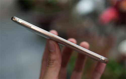 Mở hộp HTC One M9 Plus