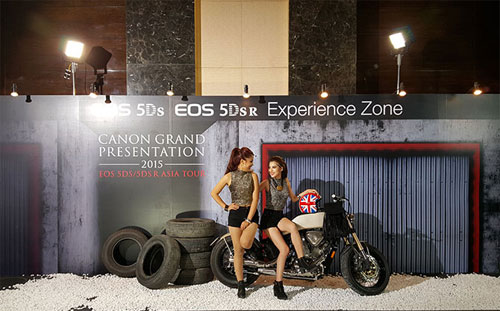 triển lãm Canon 5Ds/5DsR dàn người mẫu tại triển lãm Canon 5Ds/5DsR