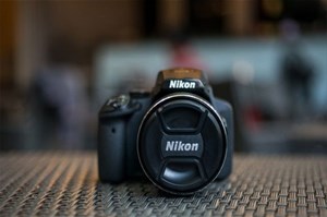 Cận cảnh Coolpix P900: vũ khí hạng nặng của Nikon 