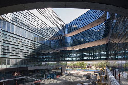 Kiến trúc bằng kính của trụ sở Samsung