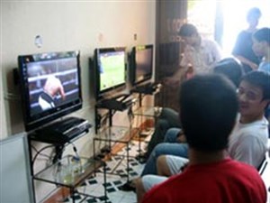 Chơi PS3 giữa Hà Nội