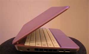 MSI ra mắt mẫu laptop siêu nhỏ