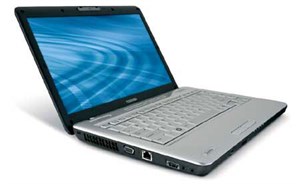 Toshiba Satellite 'thay máu'