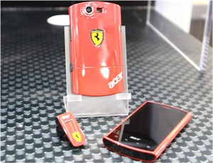 Acer Liquid E phiên bản Ferrari 