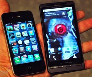 iPhone 4 vs. Droid X 