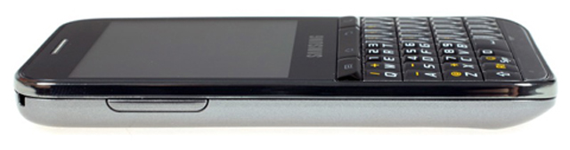 'Đập hộp' Galaxy Pro bàn phím QWERTY