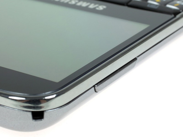 'Đập hộp' Galaxy Pro bàn phím QWERTY