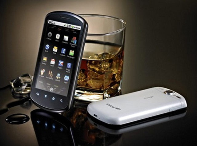 Di động Trung Quốc giá rẻ dần chiếm thị phần Nokia