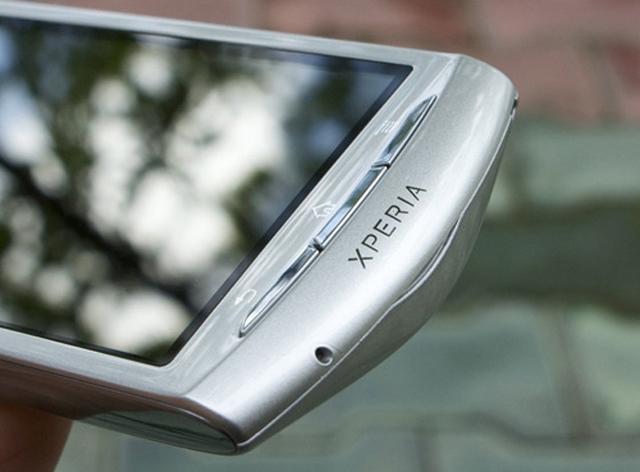 Đánh giá Sony Ericsson Xperia Neo