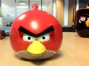 Loa di động 'ăn theo' game Angry Birds