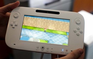 Cận cảnh Nintendo Wii U với tay cầm 'lạ mắt'