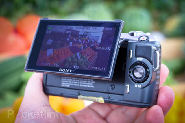 Ngắm Sony NEX-C3 các màu