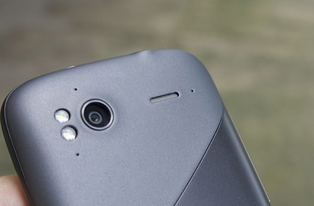 Đánh giá HTC Sensation