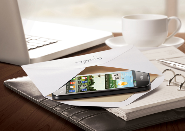 LG ra mắt điện thoại camera phụ phía trước 2MP