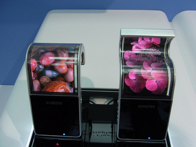 Năm sau, Samsung sẽ bán màn hình 'uốn dẻo'