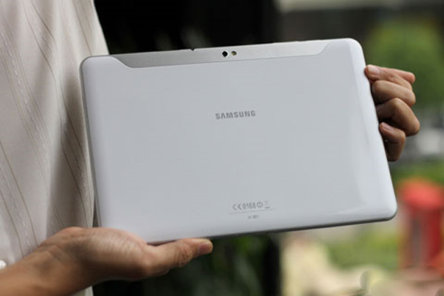 Galaxy Tab 10.1 giá chưa tới 15 triệu