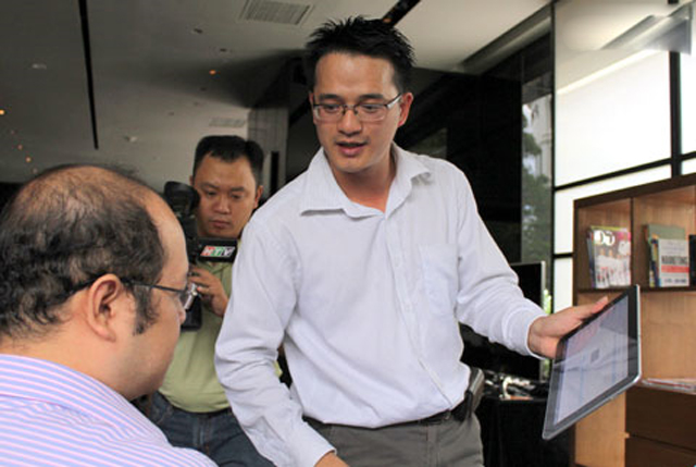 Galaxy Tab 10.1 giá chưa tới 15 triệu